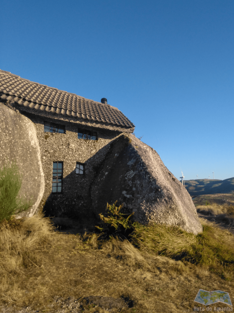 Casa do Penedo Mais Para Ver