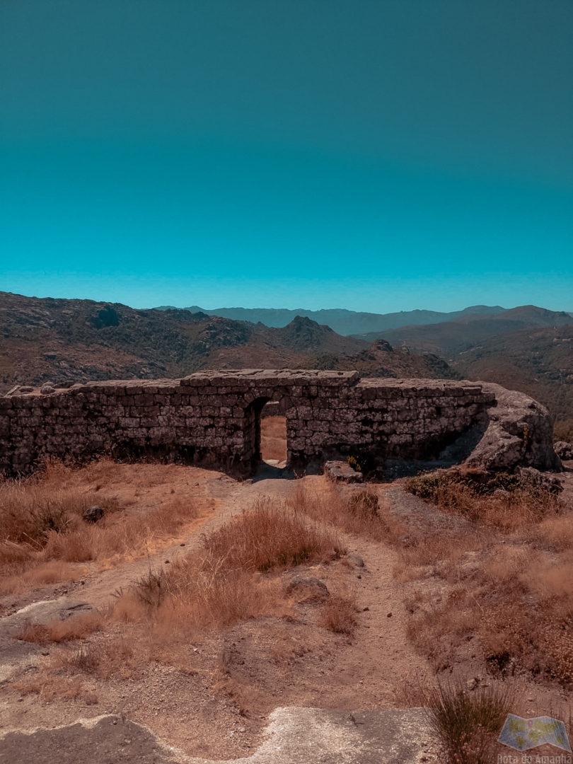 Castro Laboreiro Castelo