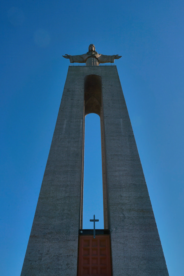 Cristo Rei Pedestal